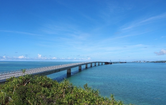 伊良部大橋